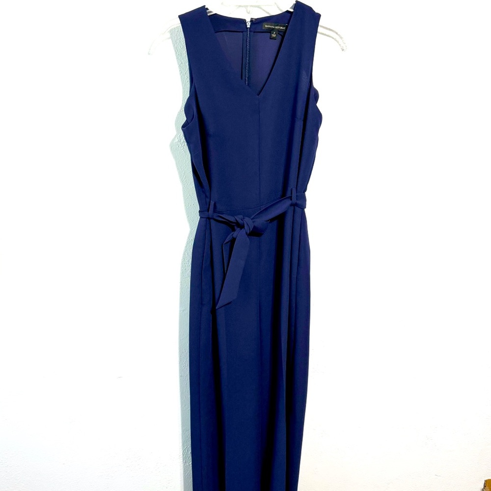 Banana Republic navy blue sleeveless jumpsuit size 2